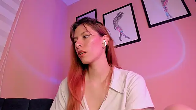 Snapshot of SensualJane2 chatting on October 2025 11:29:02 PM SensualJane2 online show from October 2025 11:29:02 PM