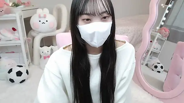 Snapshot of momo_room chatting on January 2025 06:07:02 AM momo room online show from January 2025 06:07:02 AM