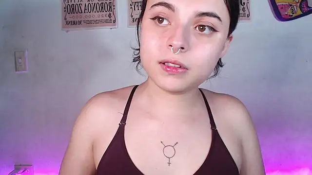 elizabethtaylorxxx online show from January 2025 12:22:01 AM