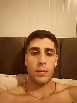 arenn1997 online show from February 2026 11:36:02 PM