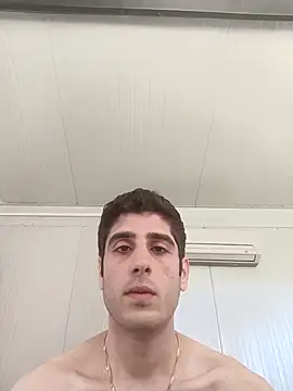 arenn1997 online show from May 2026 12:32:02 PM