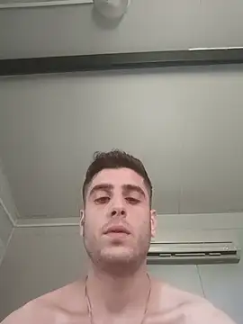 arenn1997 online show from May 2026 12:11:01 PM