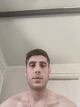arenn1997 online show from May 2026 12:12:02 PM