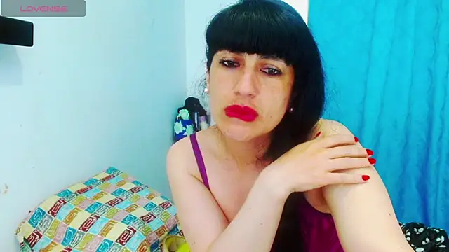 cristina connor online show from October 2025 12:19:01 AM