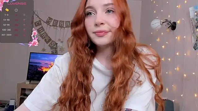 Snapshot of cinnabon_girls chatting on December 2024 10:36:02 AM cinnabon girls online show from December 2024 10:36:02 AM