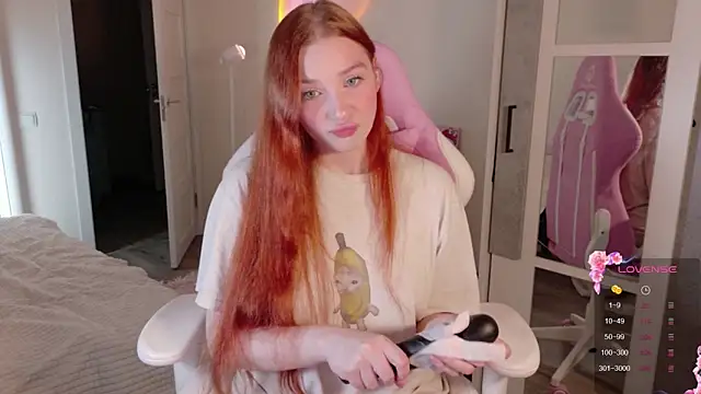 Snapshot of cinnabon_girls chatting on December 2025 12:59:02 AM cinnabon girls online show from December 2025 12:59:02 AM