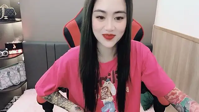 Snapshot of witch-39 chatting on December 2024 08:11:01 AM witch-39 online show from December 2024 08:11:01 AM