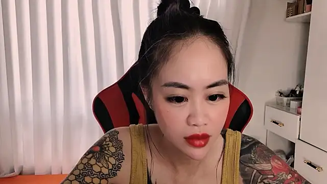 witch-39 online show from April 2026 05:57:02 AM