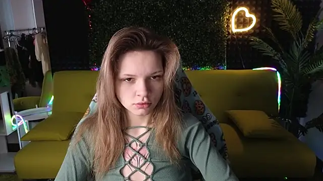 Snapshot of LitaBrom chatting on March 2025 01:43:01 AM LitaBrom online show from March 2025 01:43:01 AM