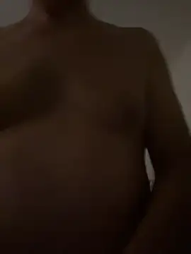 Snapshot of rjuanito973 chatting on October 2025 10:33:01 PM rjuanito973 online show from October 2025 10:33:01 PM