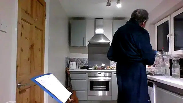 jimmybenido online show from January 2025 05:15:01 PM