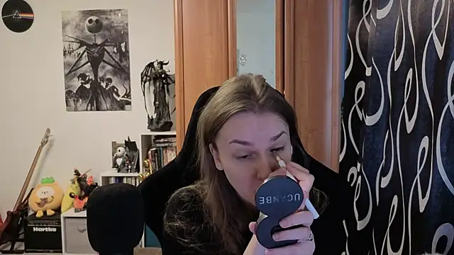 stellablondy online show from October 2025 02:04:01 PM