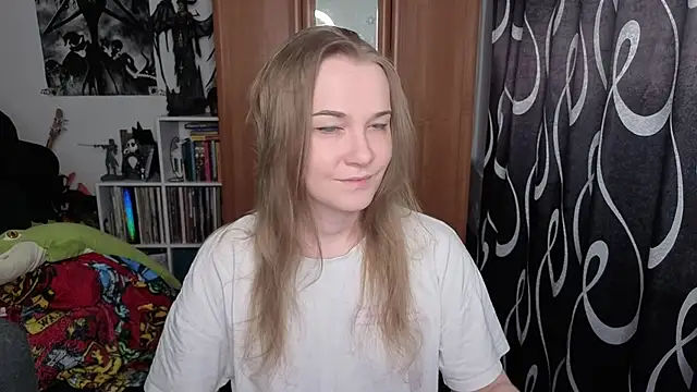 Snapshot of stellablondy chatting on June 2026 01:09:02 PM stellablondy online show from June 2026 01:09:02 PM