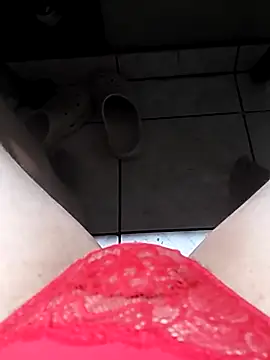 Snapshot of Cris29_84 chatting on October 2025 04:24:01 AM Cris29 84 online show from October 2025 04:24:01 AM