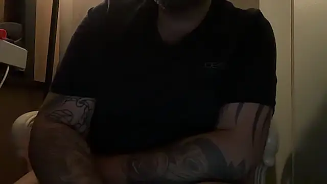 chubbycloudybottom online show from June 2026 11:57:02 PM