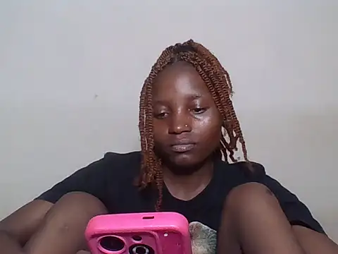 SexyNeedle22 online show from May 2026 08:17:01 PM