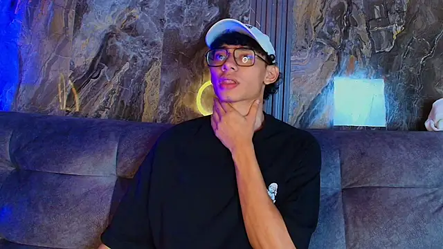 Snapshot of Daviid_laidd chatting on January 2025 08:51:02 AM Daviid laidd online show from January 2025 08:51:02 AM