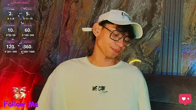 Snapshot of Daviid_laidd chatting on January 2025 05:24:01 AM Daviid laidd online show from January 2025 05:24:01 AM