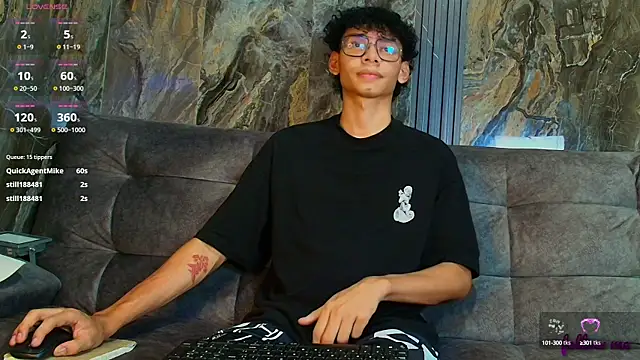 Snapshot of Daviid_laidd chatting on January 2025 12:13:02 PM Daviid laidd online show from January 2025 12:13:02 PM