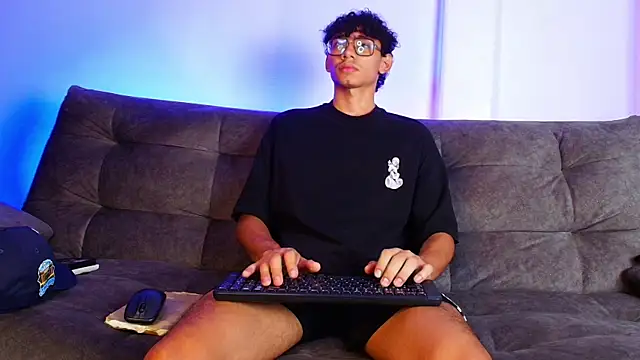 Snapshot of Daviid_laidd chatting on March 2025 05:58:02 AM Daviid laidd online show from March 2025 05:58:02 AM