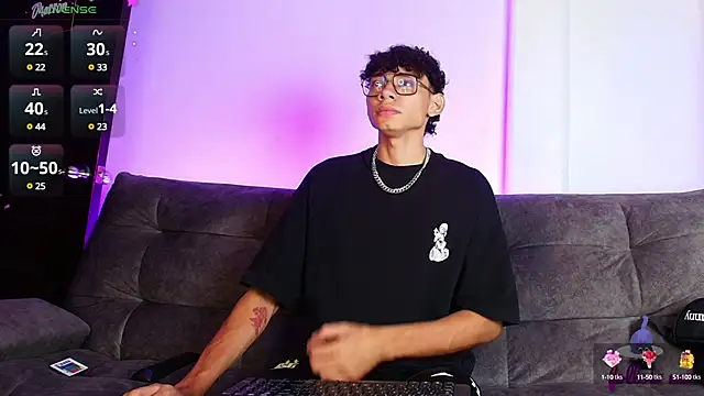 Snapshot of Daviid_laidd chatting on March 2025 09:48:01 PM Daviid laidd online show from March 2025 09:48:01 PM