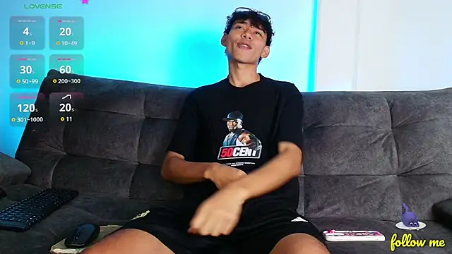 Snapshot of Daviid_laidd chatting on March 2025 08:50:02 PM Daviid laidd online show from March 2025 08:50:02 PM