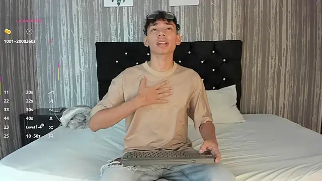 Snapshot of Daviid_laidd chatting on September 2025 06:53:01 PM Daviid laidd online show from September 2025 06:53:01 PM