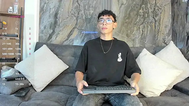 Snapshot of Daviid_laidd chatting on September 2025 08:13:01 PM Daviid laidd online show from September 2025 08:13:01 PM