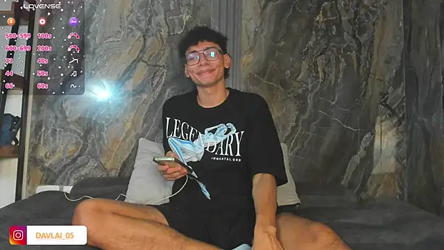 Daviid laidd online show from December 2025 07:39:02 AM