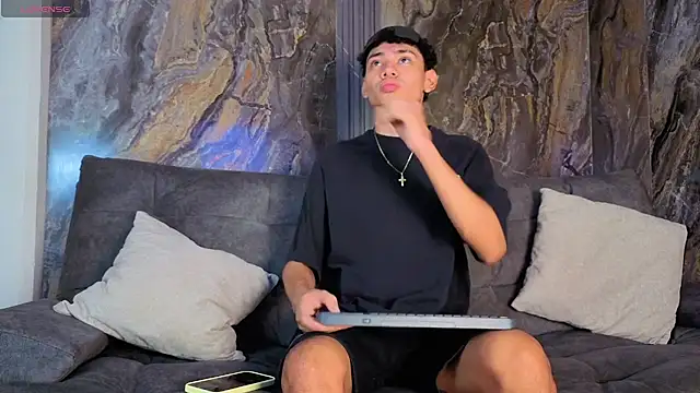 Daviid laidd online show from July 2026 02:02:01 PM