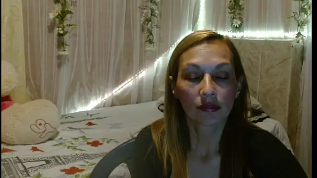 italagomez  online show from February 2025 11:49:01 PM