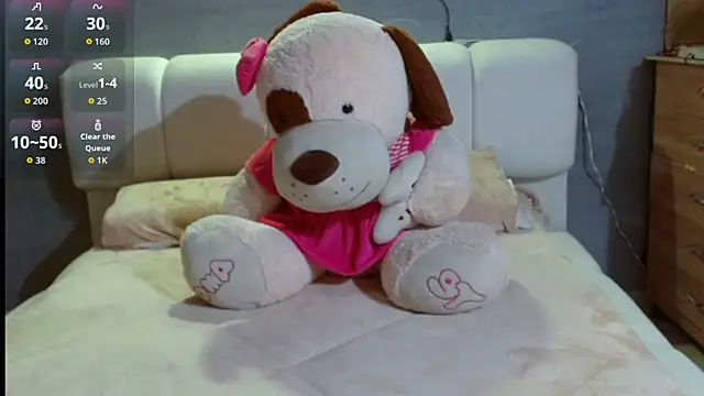 italagomez  online show from April 2026 12:43:02 AM