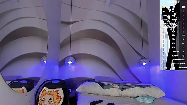 Snapshot of IamNayuta chatting on January 2025 11:13:01 PM IamNayuta online show from January 2025 11:13:01 PM