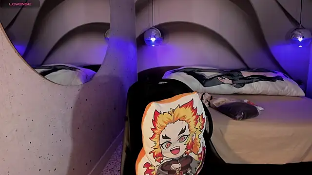 Snapshot of IamNayuta chatting on January 2025 07:49:02 PM IamNayuta online show from January 2025 07:49:02 PM