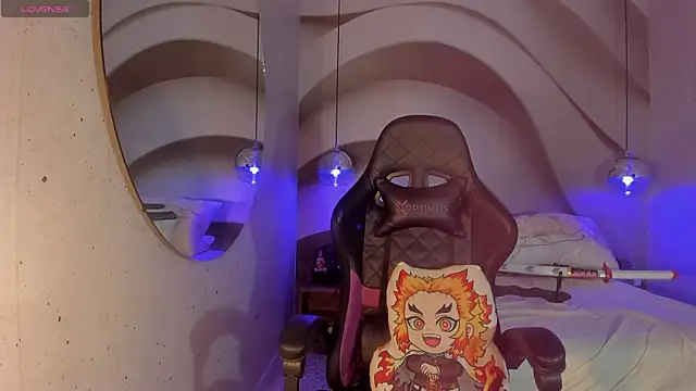 Snapshot of IamNayuta chatting on March 2025 08:09:01 PM IamNayuta online show from March 2025 08:09:01 PM