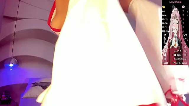 Snapshot of IamNayuta chatting on March 2025 10:51:01 PM IamNayuta online show from March 2025 10:51:01 PM