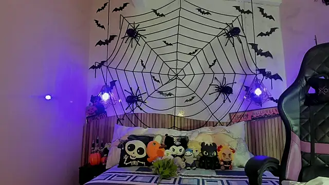 Snapshot of IamNayuta chatting on October 2025 04:20:01 AM IamNayuta online show from October 2025 04:20:01 AM