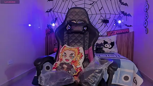 Snapshot of IamNayuta chatting on October 2025 07:53:02 PM IamNayuta online show from October 2025 07:53:02 PM