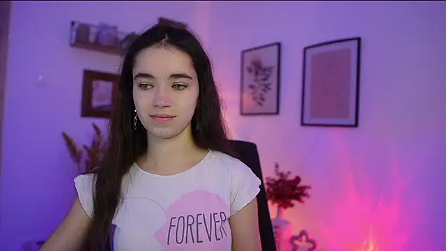 Gia Paige18 online show from November 2025 09:11:01 AM