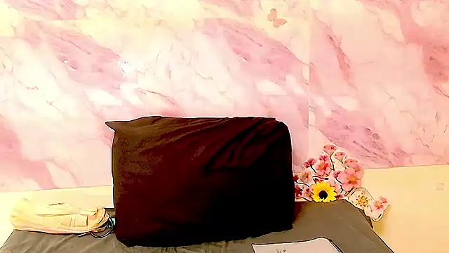 EroticSexyStripper online show from February 2026 02:13:01 PM