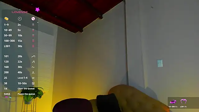 Snapshot of StarMilf chatting on February 2025 03:20:01 PM StarMilf online show from February 2025 03:20:01 PM