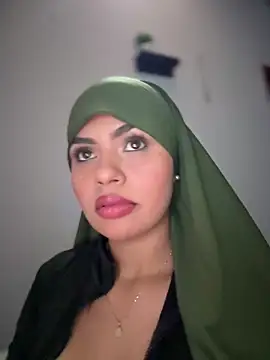 Snapshot of lalilamassu1 chatting on February 2026 10:11:02 PM lalilamassu1 online show from February 2026 10:11:02 PM