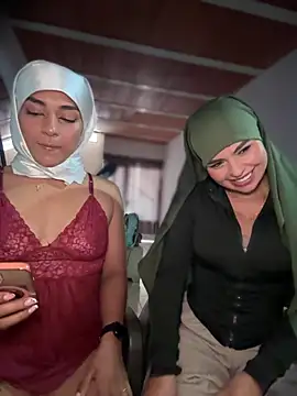 Snapshot of lalilamassu1 chatting on April 2026 06:35:01 PM lalilamassu1 online show from April 2026 06:35:01 PM