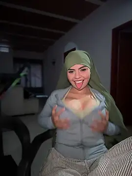 lalilamassu1 online show from July 2026 11:03:01 PM
