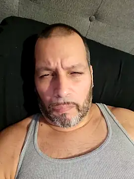 Just2much online show from October 2025 04:37:02 PM