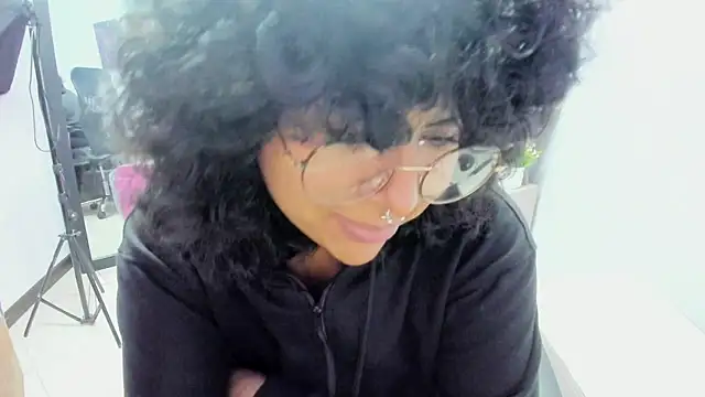 Snapshot of kuromi69 chatting on December 2025 03:56:01 AM kuromi69 online show from December 2025 03:56:01 AM