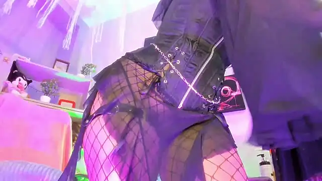 Snapshot of kuromi69 chatting on February 2026 05:12:02 AM kuromi69 online show from February 2026 05:12:02 AM