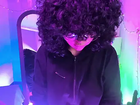 Snapshot of kuromi69 chatting on February 2026 05:25:01 AM kuromi69 online show from February 2026 05:25:01 AM