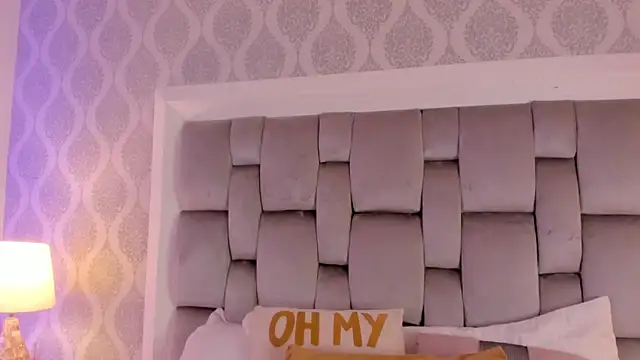 Snapshot of Sara__Williams chatting on March 2025 03:34:02 AM Sara Williams online show from March 2025 03:34:02 AM