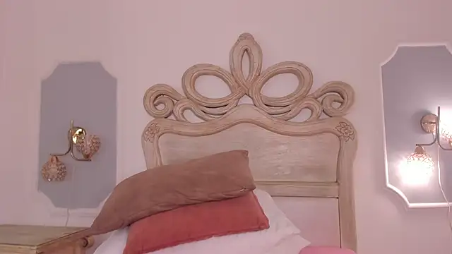 Snapshot of Sara__Williams chatting on September 2025 04:02:02 AM Sara Williams online show from September 2025 04:02:02 AM